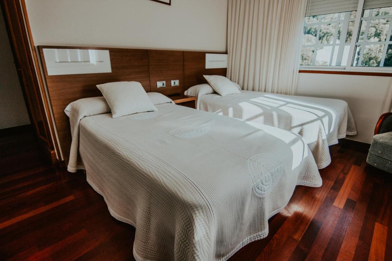 Hotel A Veiga Самос Экстерьер фото
